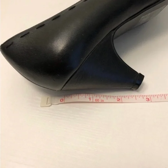 Kenneth Cole Reaction “Maxed Out” Size 9M Black Leather Heels - Picture 8 of 11